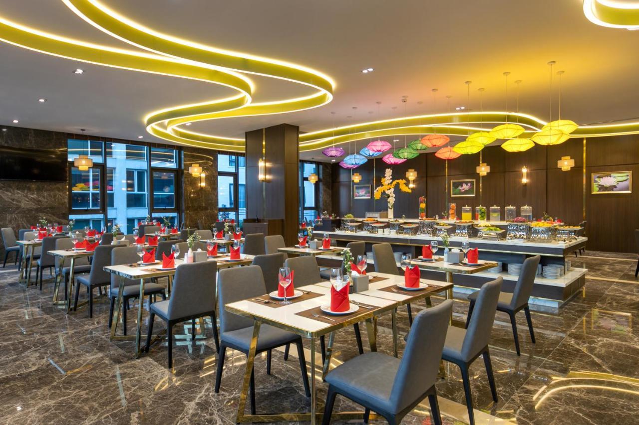 Golden Lotus Grand Da Nang - Panoramic Rooftop Bar & Daily Afternoon Tea Zewnętrze zdjęcie